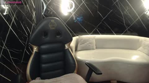 celeste_fioree online show from August 7, 5:02 pm