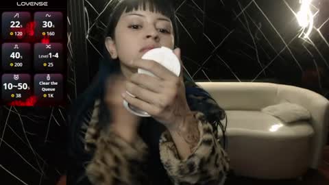 celeste_fioree online show from August 15, 11:14 am
