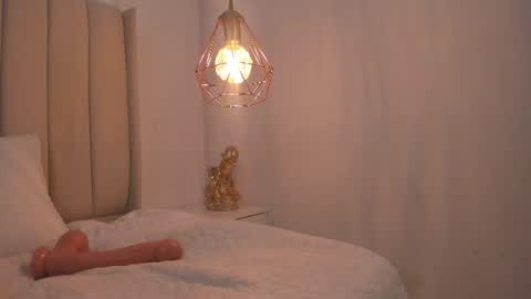 celeste_garcia08 online show from July 23, 9:55 am