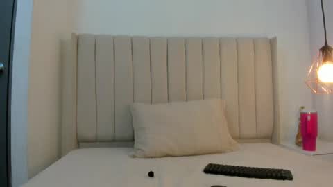 celeste_garcia08 online show from July 30, 3:03 am