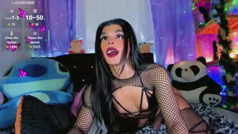 celeste_hot25horny online show from August 6, 7:46 pm