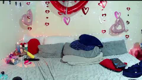 celeste_hotres online show from August 7, 9:31 am