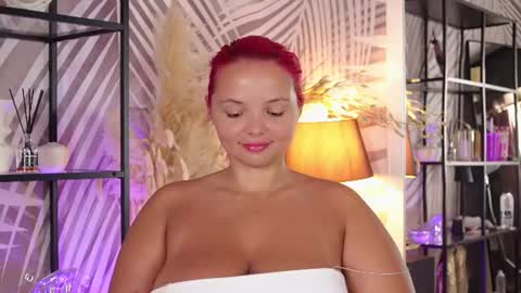 CelesteBailey online show from August 5, 6:33 am