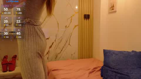 celestial_queen_ online show from August 14, 2:15 am