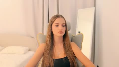Olivia online show from September 3, 2:20 pm