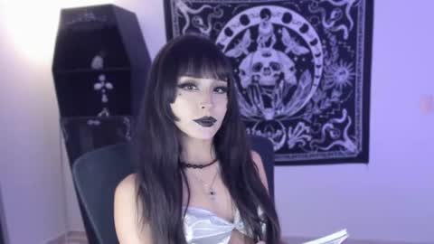   online show from July 7, 1:53 am