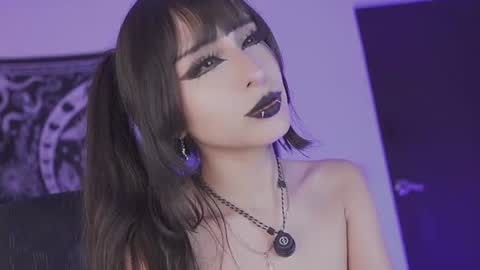   online show from August 14, 6:50 am