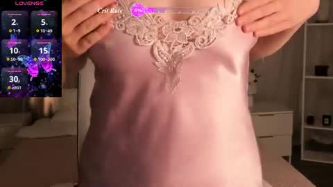 your cute kitty online show from June 25, 10:13 pm