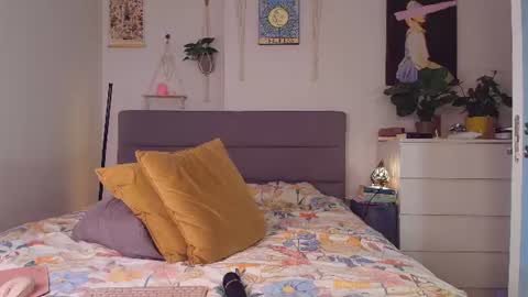 Celin online show from August 5, 2:37 pm