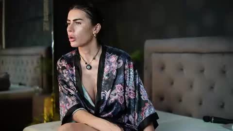  Celine  online show from August 14, 3:10 am