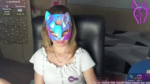 celinereyys online show from August 3, 8:16 pm