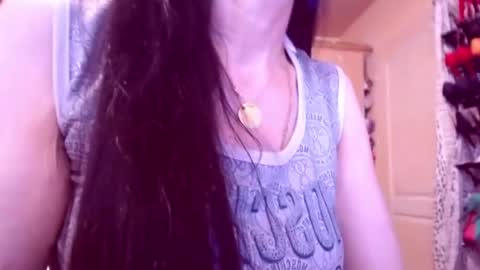 Cerise online show from August 14, 7:01 am