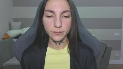 Kate online show from August 5, 6:22 am