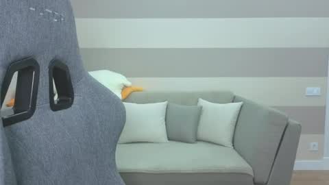 Kate online show from August 8, 6:35 am