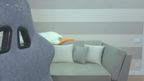 Kate online show from August 11, 6:15 am