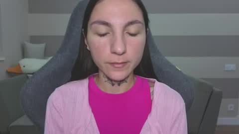 Kate online show from August 12, 6:05 am