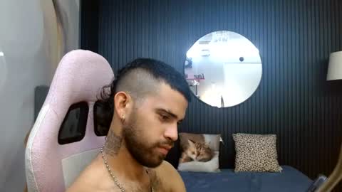 chacorta_ online show from August 1, 3:23 am