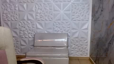 chacorta_ online show from August 3, 3:41 pm
