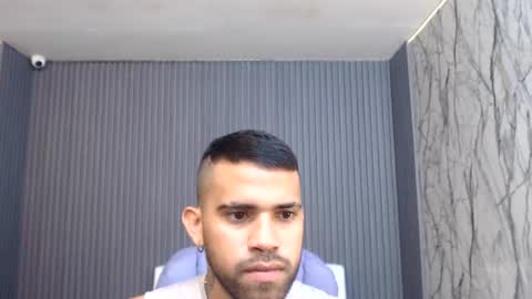 chacorta_ online show from August 5, 4:49 pm