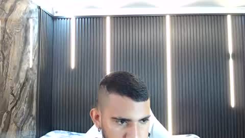 chacorta_ online show from August 6, 2:16 pm