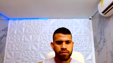 chacorta_ online show from August 12, 2:41 pm