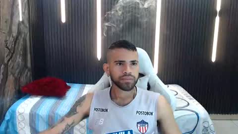 chacorta_ online show from August 18, 1:06 pm