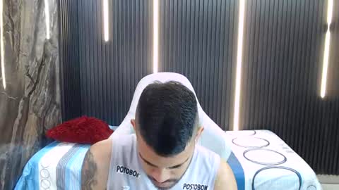chacorta_ online show from August 18, 4:24 pm
