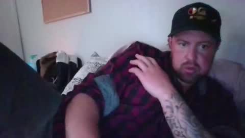 chad25old online show from May 26, 4:02 am
