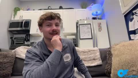 ChadTitan online show from August 11, 8:33 pm