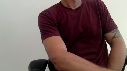 Chags online show from August 5, 9:24 pm