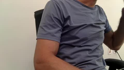 Chags online show from August 12, 5:59 pm