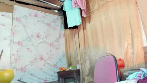 chaira_1x1 online show from July 30, 1:40 pm
