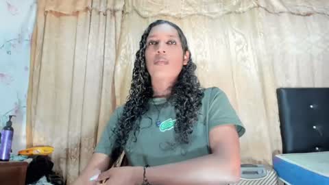 chaira_1x1 online show from August 8, 2:44 am