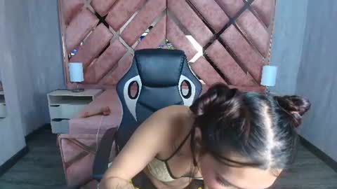 chanell_rousse online show from August 6, 6:34 am