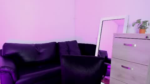 Channel Sofia online show from August 8, 2:22 am