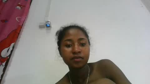 chantale483461 online show from August 12, 4:20 pm