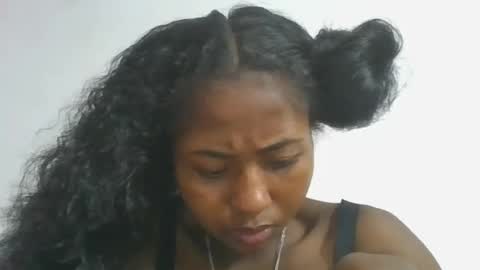 chantale483461 online show from August 13, 6:22 pm