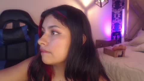  chantalpetit  online show from August 8, 9:59 pm