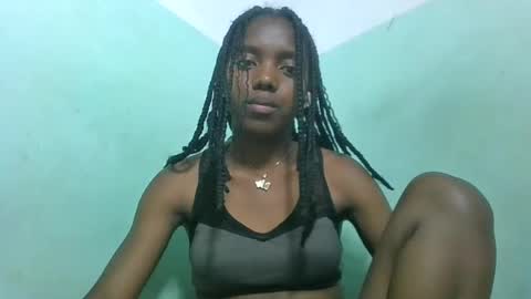 chanteuse655720 online show from August 15, 3:49 pm