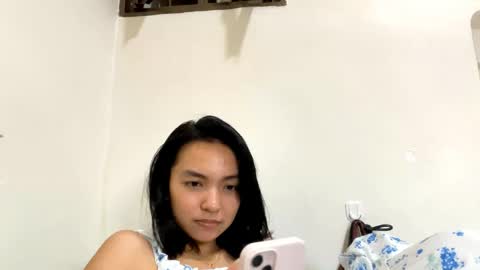 Elly online show from April 5, 8:55 am