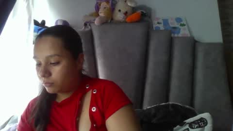 charis 2 online show from May 25, 10:10 pm
