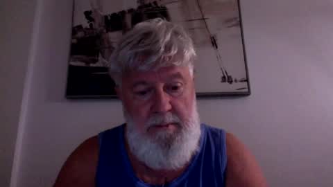 Yannick online show from August 4, 4:42 am