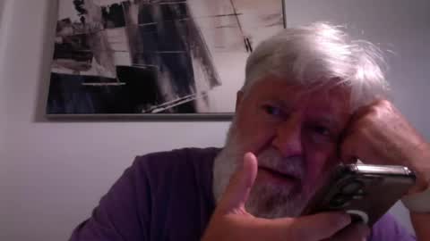 Yannick online show from August 10, 7:37 pm