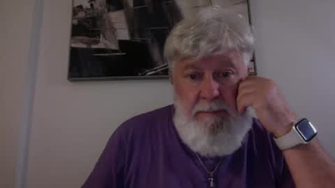 Yannick online show from August 11, 1:40 am