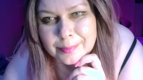 CharleeKendall online show from August 3, 10:50 pm