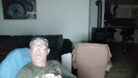 charles6064 online show from June 3, 8:23 pm