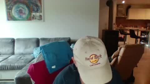 charles6064 online show from June 16, 7:51 am