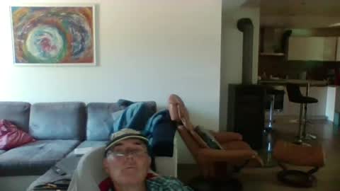 charles6064 online show from July 28, 10:21 am