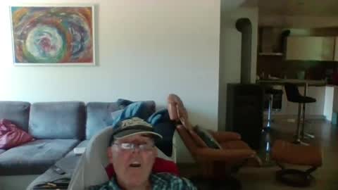 charles6064 online show from July 28, 11:27 am