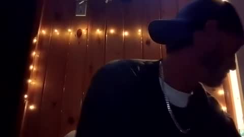 charlesb13 online show from May 17, 12:44 am